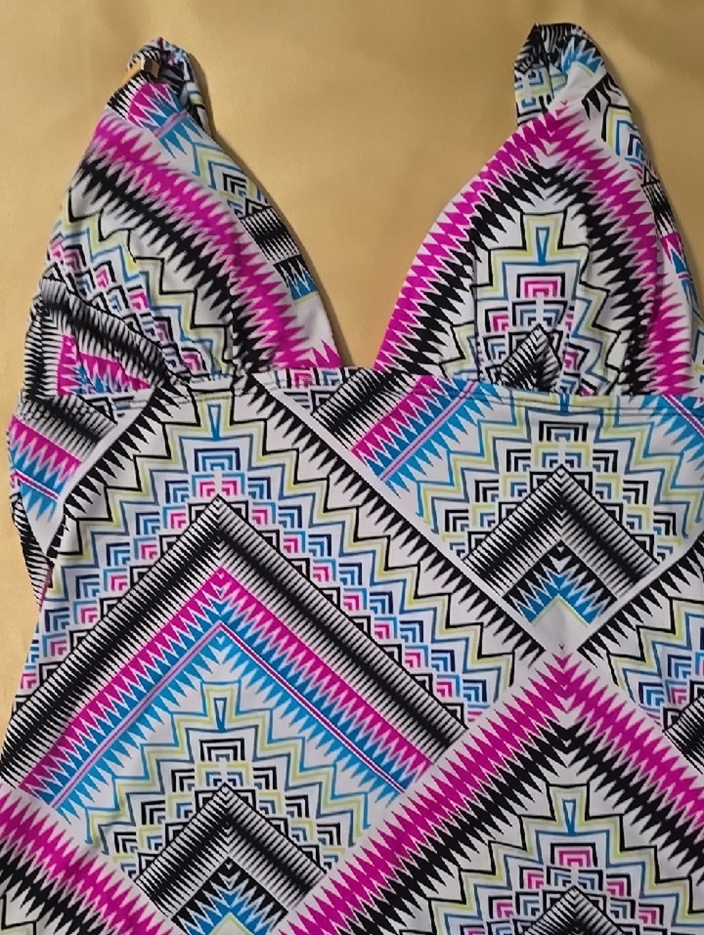 Apt. 9 Pink, Blue & Black Geometric V-Neck One-Piece Swimsuit